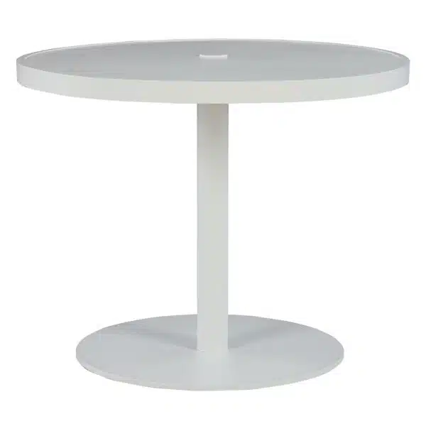 Bailey Pedestal Table