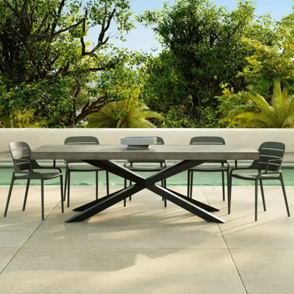 Hunter Dining Table