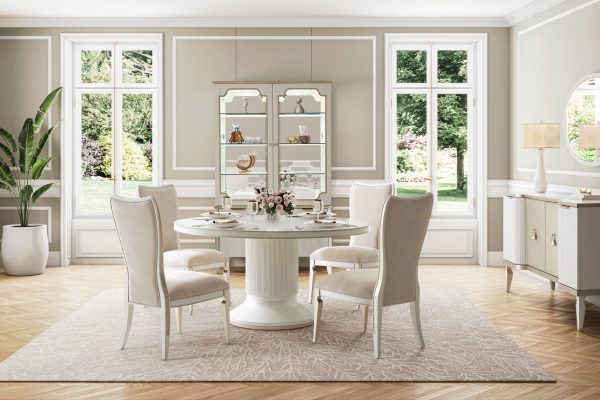 La Marisia Round Dining Table