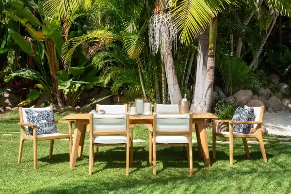 Harbor Outdoor Rectangular Dining Table